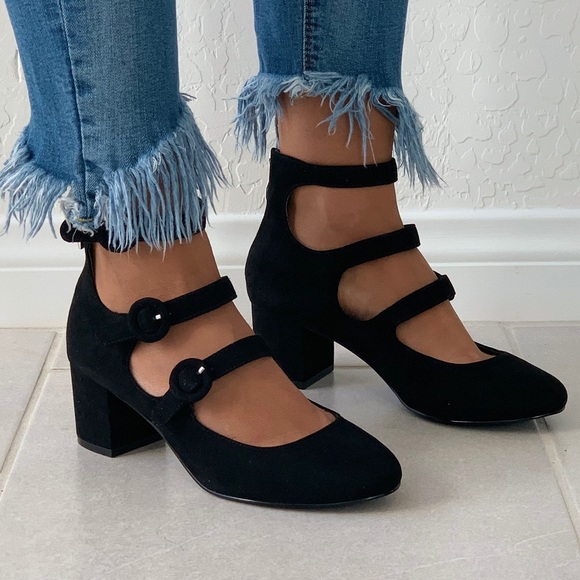 NIB Black Mercury Mary Jane Triple Buckle Pump - Picture 6 of 7